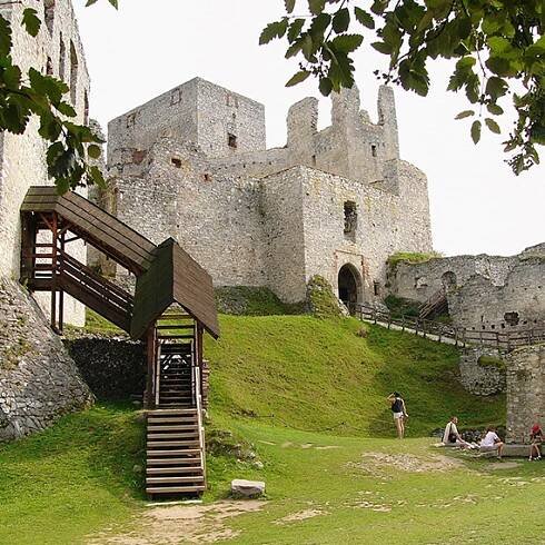 Hrad Rábí