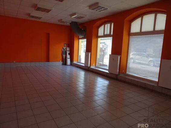 Pronájem obchodních prostor, Pardubice | Reality.iDNES.cz 