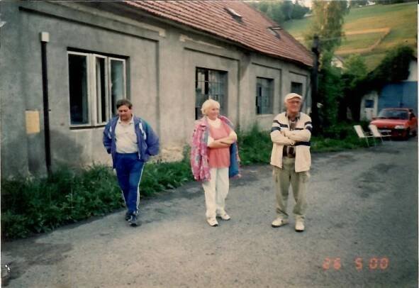 Kácení máje + hasičská soutěž 2000 - Obec Nový Jimramov
