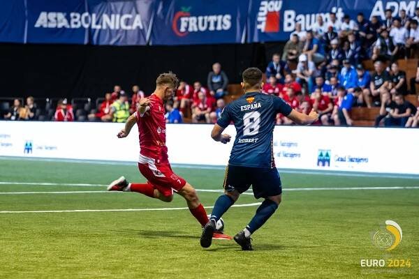 Vítězný vstup do Eura. Čeští reprezentanti v malém fotbale porazili Španělsko
