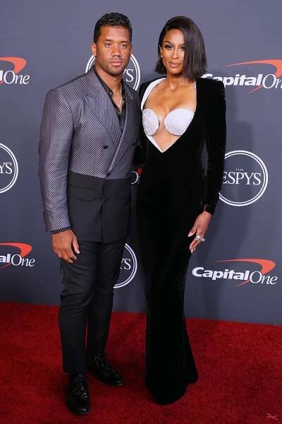 HOLLYWOOD, CALIFORNIA - JULY 20: (L-R) Russell Wilson and Ciara attend the 2022 ESPYs at Dolby Theatre on July 20, 2022 in Hollywood, California. (Photo by Leon Bennett/Getty Images)