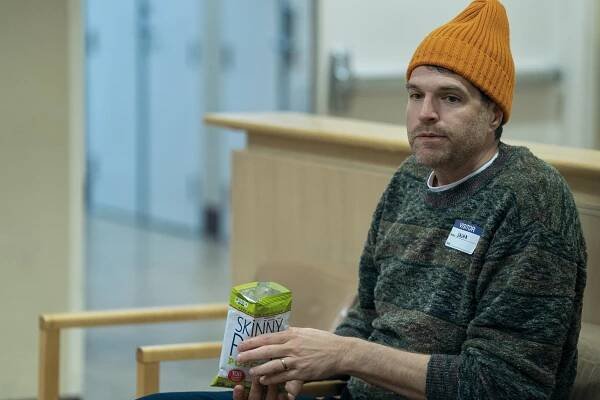 Timothy Simons - Tohle nikdo nechce - Aura - Z filmu