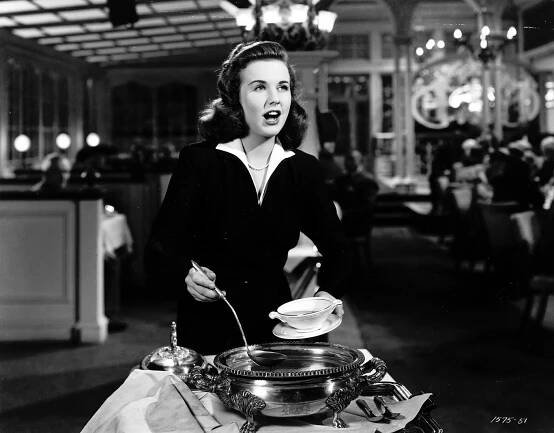 Deanna Durbin - For the Love of Mary - Z filmu