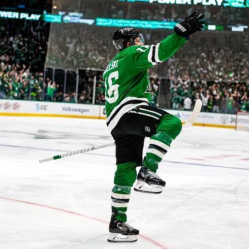 Dallas Stars Keep Season Alive: First Win of the Series