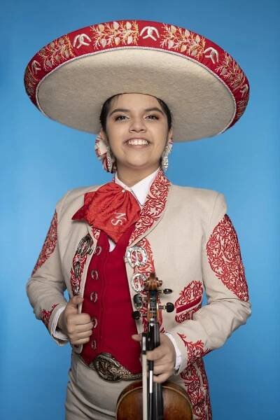 20211130_NYTmag_HSMariachi_4460.JPG