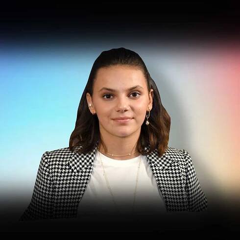 Dafne Keen Birthday