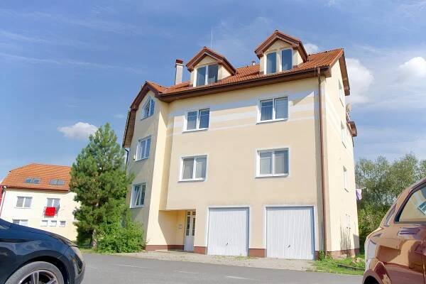 Byt 1+1 (38 m2) s balkónom, P. Suržina Smižany