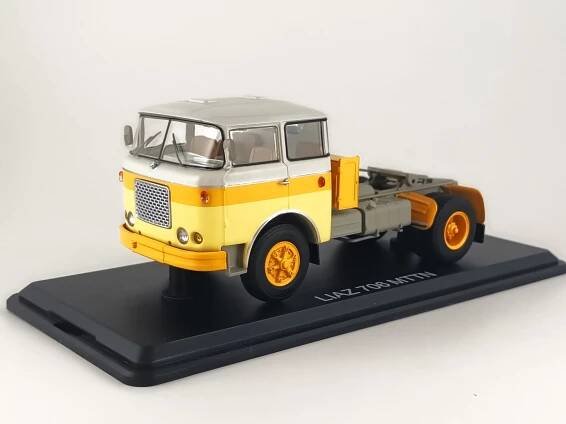 LIAZ 706 MTTN 1:43 Premium ClassiXXs