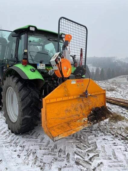 Hiflswinde auf Ritter Seilwinde