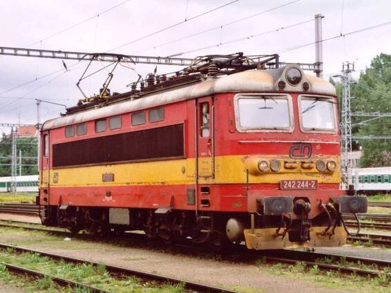 Fotogalerie řady 242