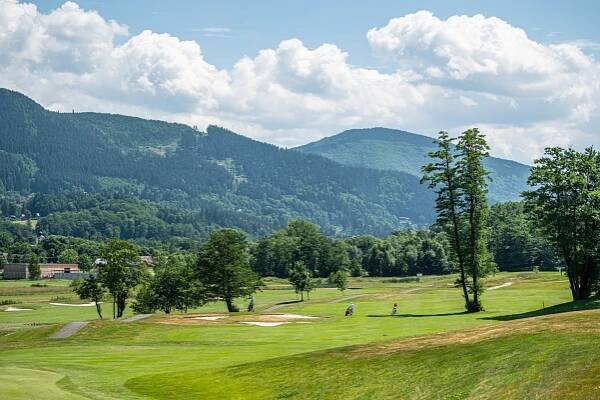 Golf & Ski Resort Ostravice - Royal Angeles Business Golf Club, s.r.o.