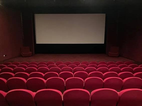 Filmová novinka v Kině Atlas: 2 vstupenky na československý film Zešílet
