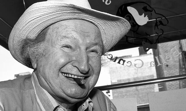 Al Lewis at his restaurant in 1987