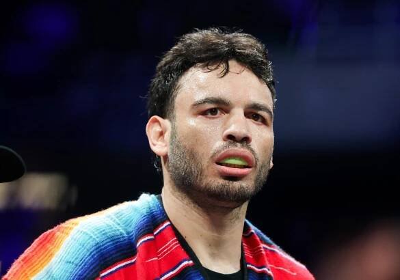 Boxer Julio César Chávez Jr. deported from U.S., jailed in Mexico