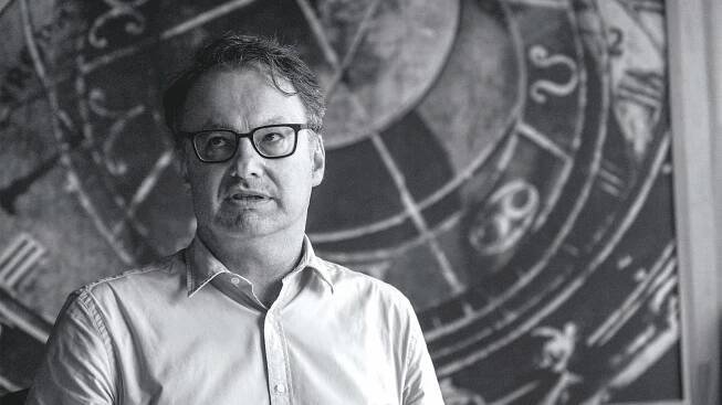 Tomáš Kafka: Pro střední Evropu má i vážnost groteskní rysy - NN Magazine