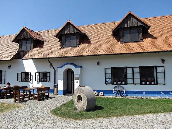 Fotogalerie Od Bukovanského mlýna do Bohuslavic u Kyjova - č. 2333451 | Turistika.cz