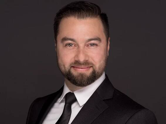Headshots – Brandon Jackson Photography