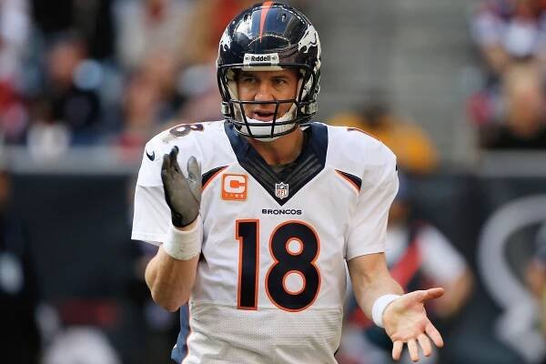 Yep, Peyton Manning deserves a round of applause for his boffo 2013 fantasy season.