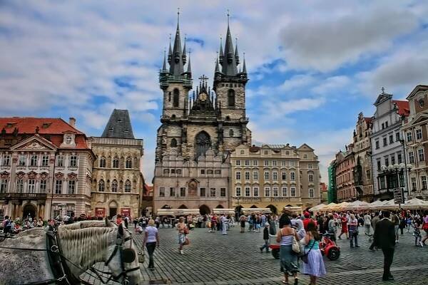 prague01HD