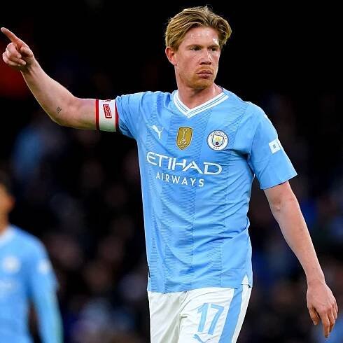 Pep Guardiola welcomes return of ‘unique’ Kevin De Bruyne