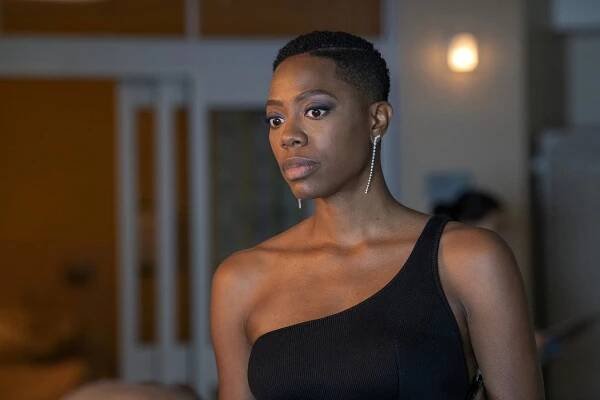 Nesvá - Přežívám! - Z filmu - Yvonne Orji