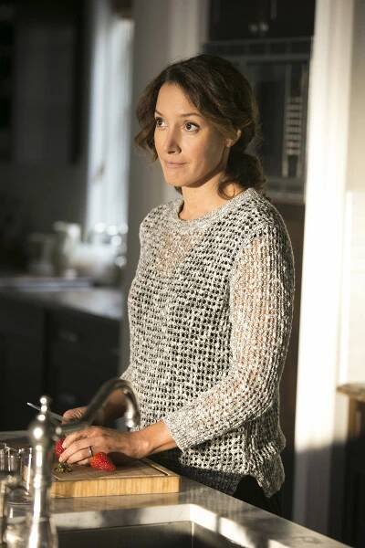 Proof - Pilot - Z filmu - Jennifer Beals