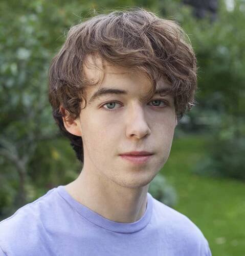 Alex Lawther