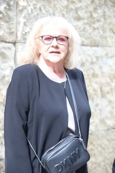 Pohřeb Jany Šulcové (†76), hvězdy komedie století S tebou mě baví svět