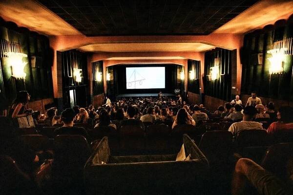 Šokující praktiky chemického průmyslu a ničení moří. Festival Země na talíři nabídne filmy i názory odborníků