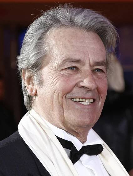 Černý tulipán Alain Delon se dožívá 75 let a stále je šarmantní
