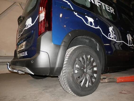 Tažné zařízení Peugeot Partner II, III, MPV, 2008-, bajonetové provedení C, C0526
