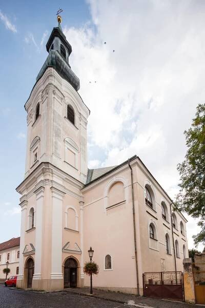 Kláštor františkánov a kostol sv. Petra a Pavla (Františkáni) - Turistické informačné centrum Nitra