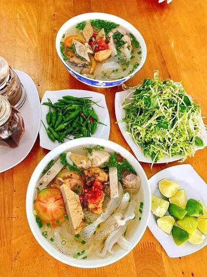 Bún cá sứa món ăn sáng đặc sản Nha Trang