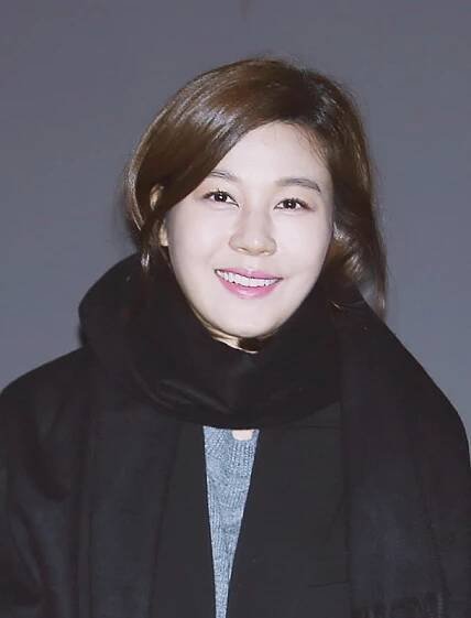 Kim Ha-neul - Wikipedia