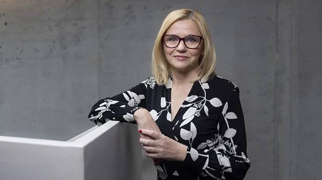 Stále smíme pohlavkovat děti. Sekty to sem táhne, říká novinářka