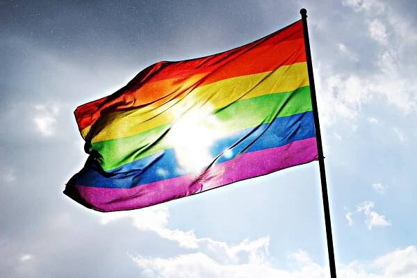 Organizace vyzvaly k větší ochraně LGBT+ komunity
