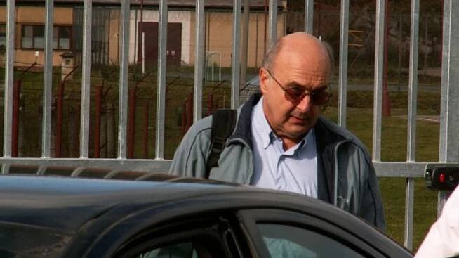 VIDEO: Exministr Ivo Svoboda byl propuštěn z vězení - Novinky