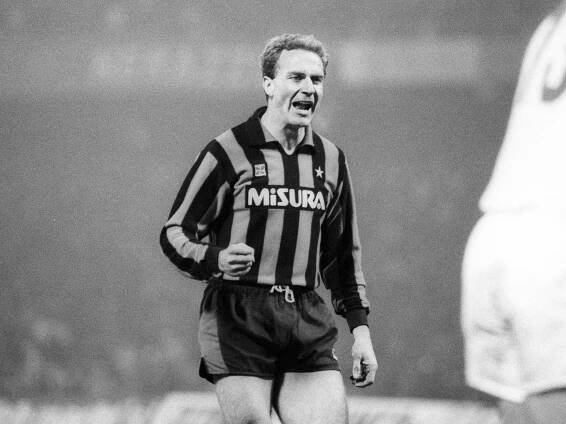 Karl-Heinz Rummenigge in der HALL OF FAME des deutschen Fußballs ⚽