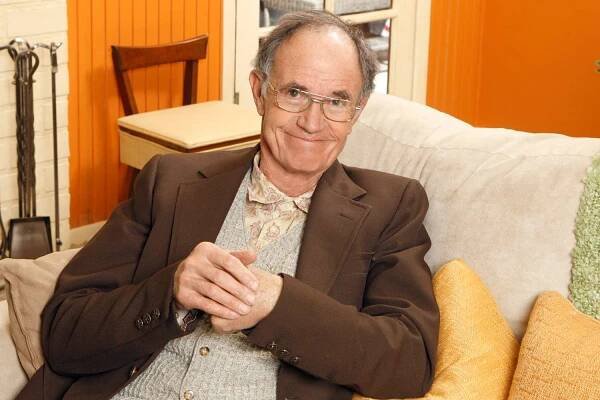 John Lawlor, 'The Facts of Life' and 'Phyllis' Actor, Dies at 83