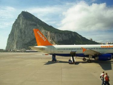 Letiště Gibraltar - wikiital.com