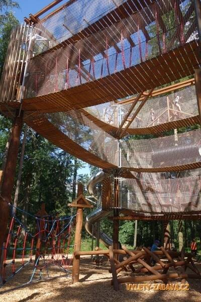 Park Na Větvi a 3D bludiště v Hradci Králové