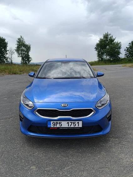 Prodám Kia Ceed 1,4 benzín, servisní knížka