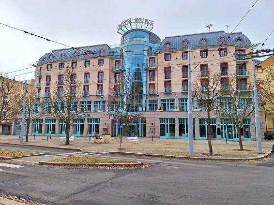 OREA HOTELS, s.r.o. (Restaurace a pohostinství) • Mapy.com