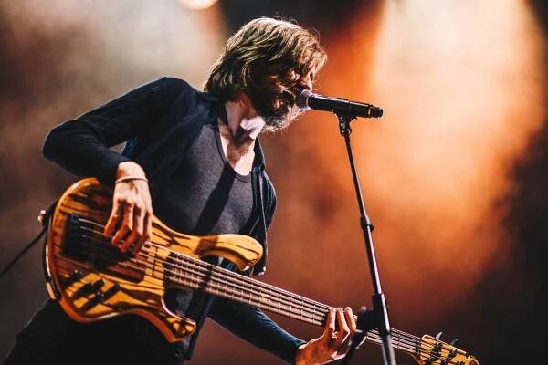 Hozier přinesl svůj hit Take Me to Church do vyprodaného Fora Karlín