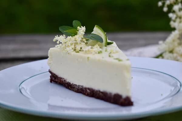 Bezový cheesecake