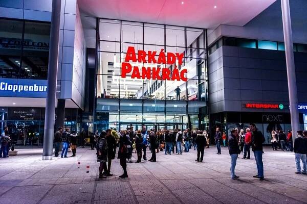 Pražské Arkády Pankrác kupuje od Izraelců český fond Trigea. Cena? 6,4 miliardy korun