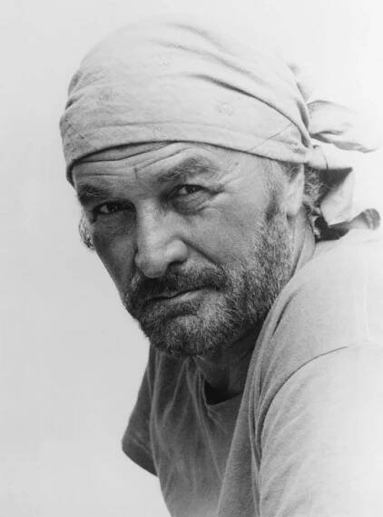 Robert Loggia - Actor