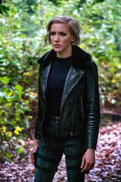 Arrow - Očistec - Z filmu - Katie Cassidy