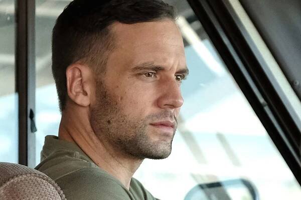 NICK BLOOD
