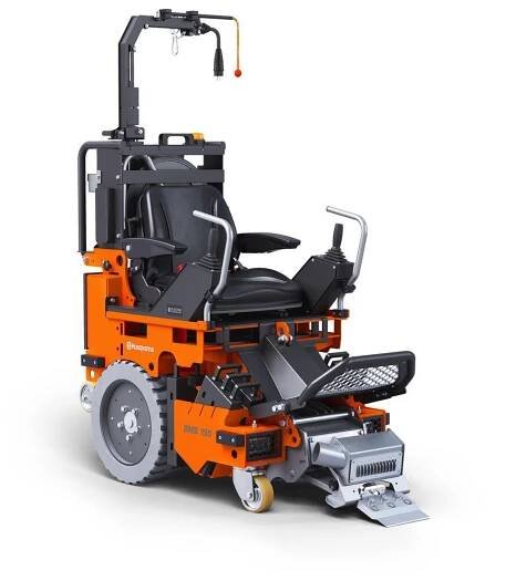 Shrnovač podlah Husqvarna BMS 150 | prodává REDIMAX 